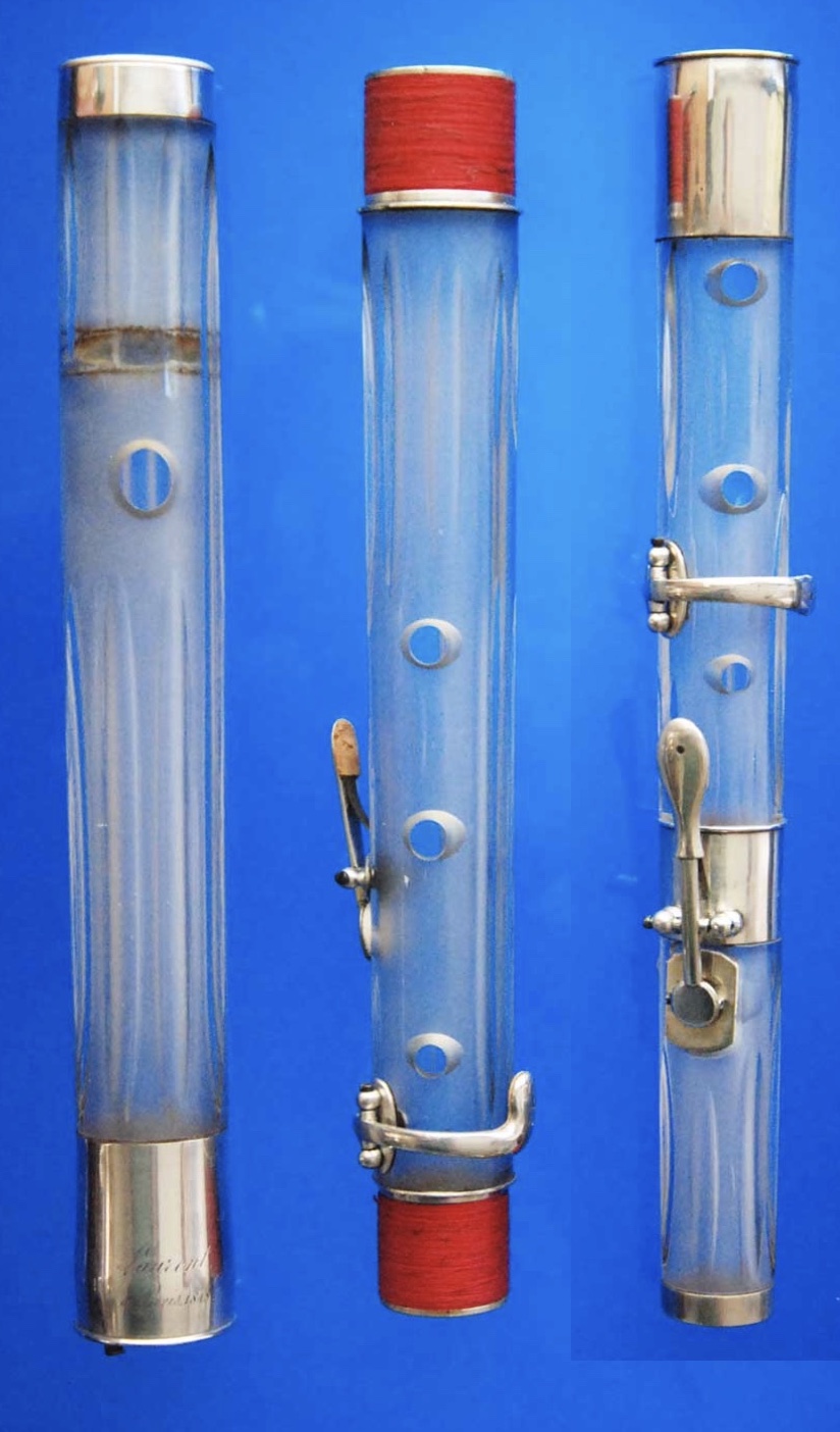 [Photo of a Claude Laurent Flute once. ]